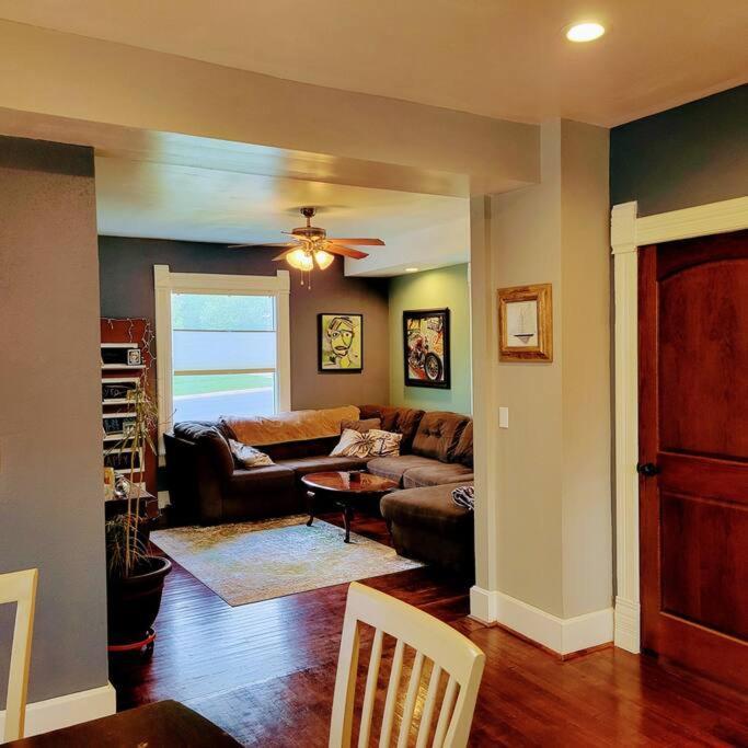 Charming Restored 1891 House Fort Atkinson Esterno foto